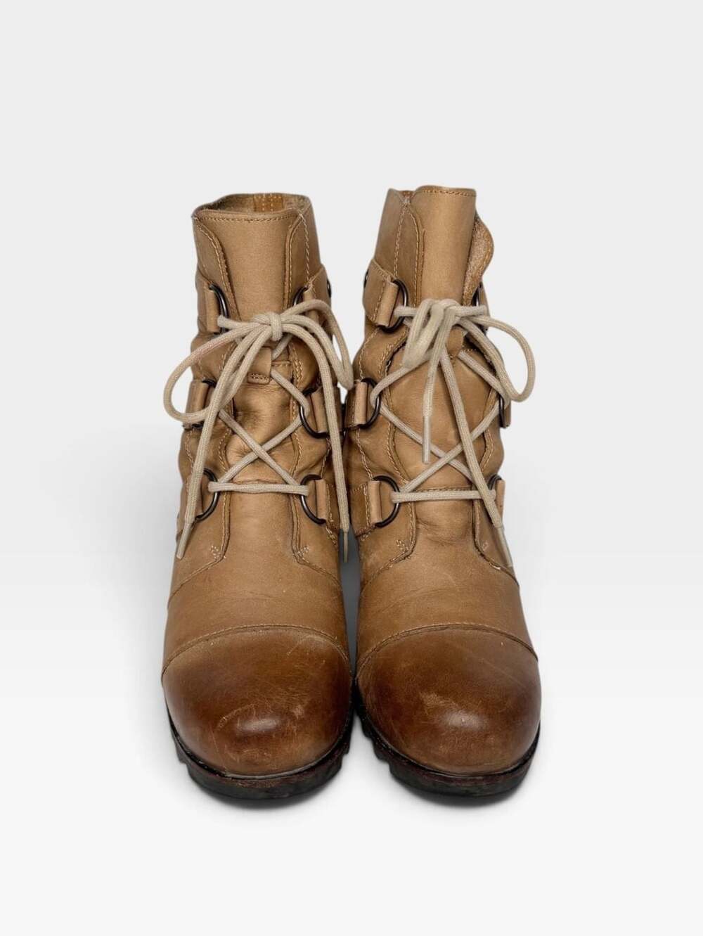 Sorel Joan of Arctic Wedge Distressed Light Brown Leather Ankle Boots SZ 6.5